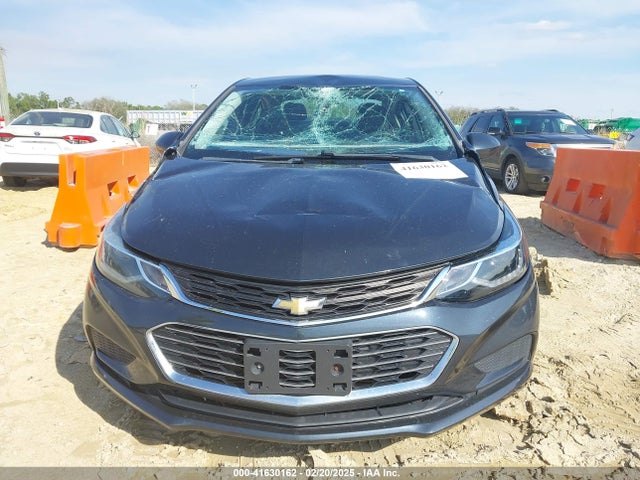 1G1BE5SM4H7263210 Chevrolet Cruze Lt Auto