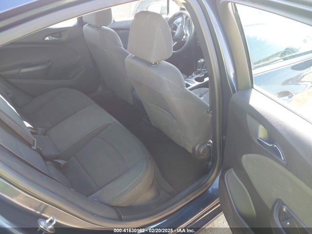 1G1BE5SM4H7263210 Chevrolet Cruze Lt Auto