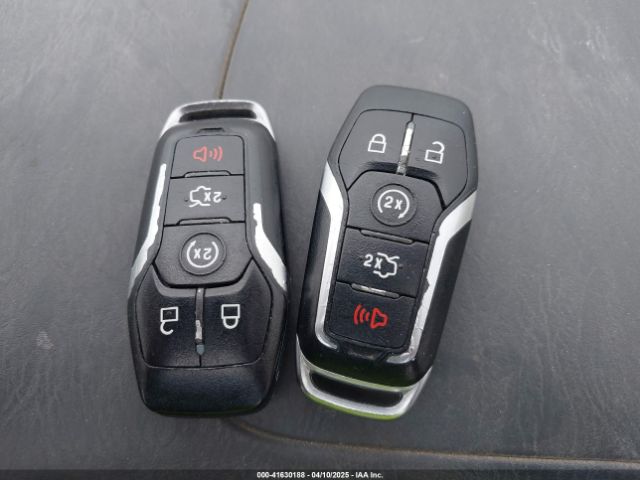 1FM5K8HT2HGA92806 Ford Explorer Platinum