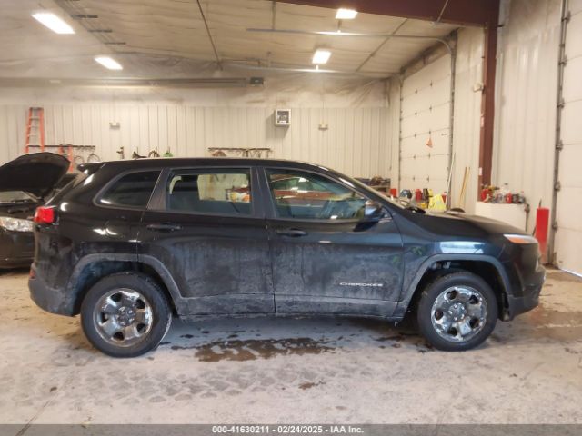 1C4PJLAB1EW148725 Jeep Cherokee Sport