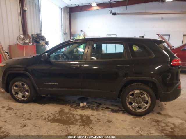 1C4PJLAB1EW148725 Jeep Cherokee Sport