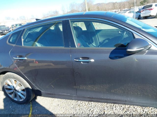 5XXGT4L35JG202142 KIA Optima S