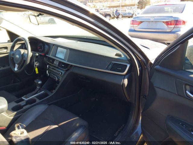 5XXGT4L35JG202142 KIA Optima S