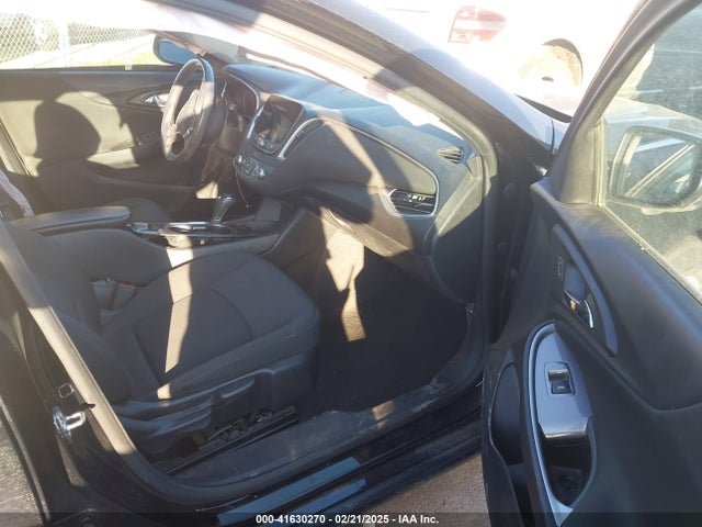 1G1ZB5STXLF151816 Chevrolet Malibu Fwd Ls