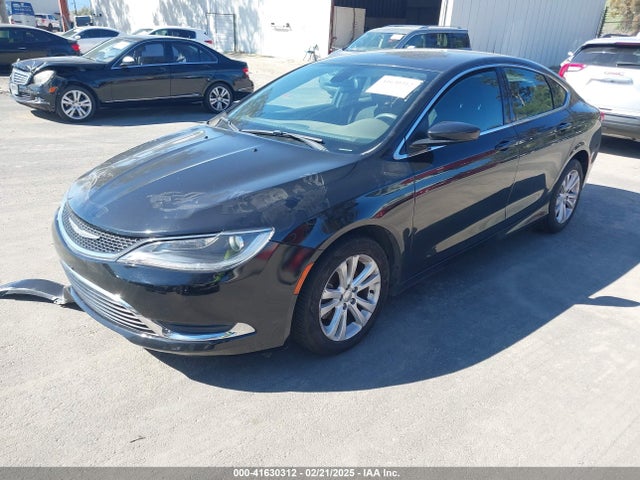 Chrysler 200 Limited 2015 1C3CCCAB4FN660435 Image 2