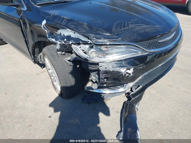 Chrysler 200 Limited 2015 1C3CCCAB4FN660435 Image 6