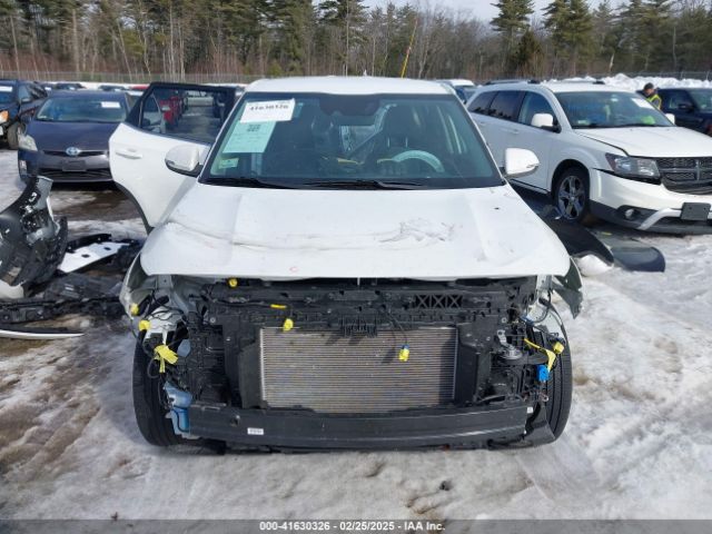 KNDEUCAA3R7610272 KIA SELTOS S
