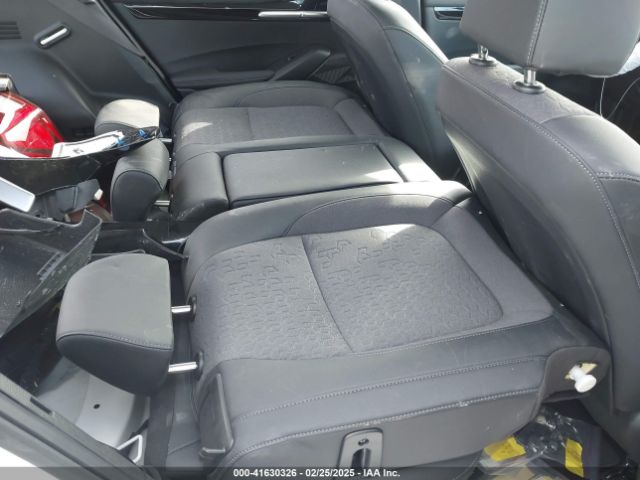 KNDEUCAA3R7610272 KIA SELTOS S