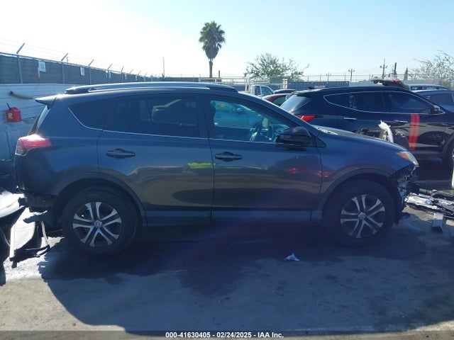 Toyota RAV4 LE 2017 2T3ZFREV9HW313442 Image 13