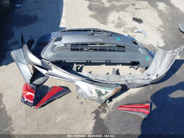 Toyota RAV4 LE 2017 2T3ZFREV9HW313442 Image 11