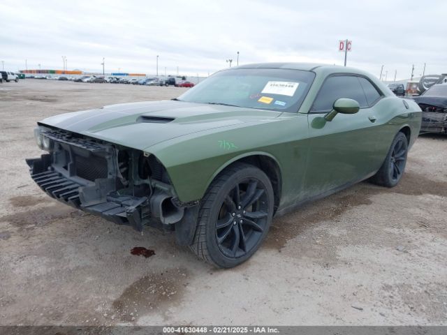 2C3CDZAG0JH286824 Dodge Challenger Sxt