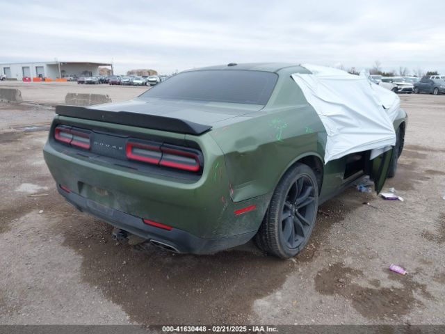 2C3CDZAG0JH286824 Dodge Challenger Sxt