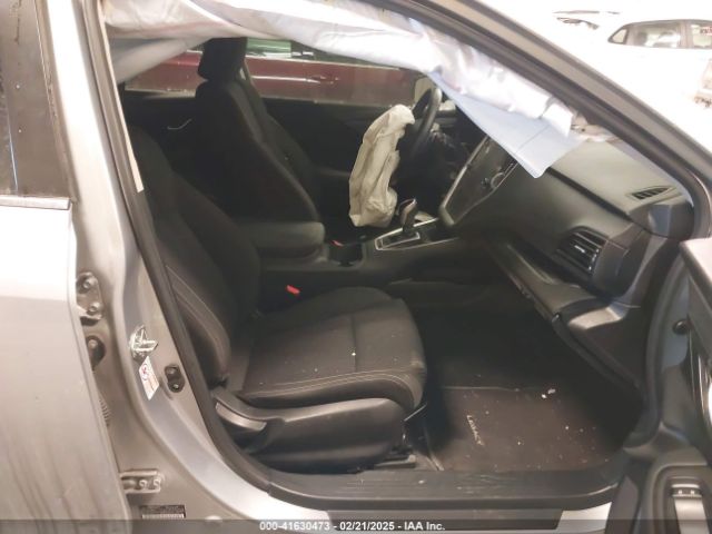 4S3BWAC63L3024745 Subaru Legacy Premium