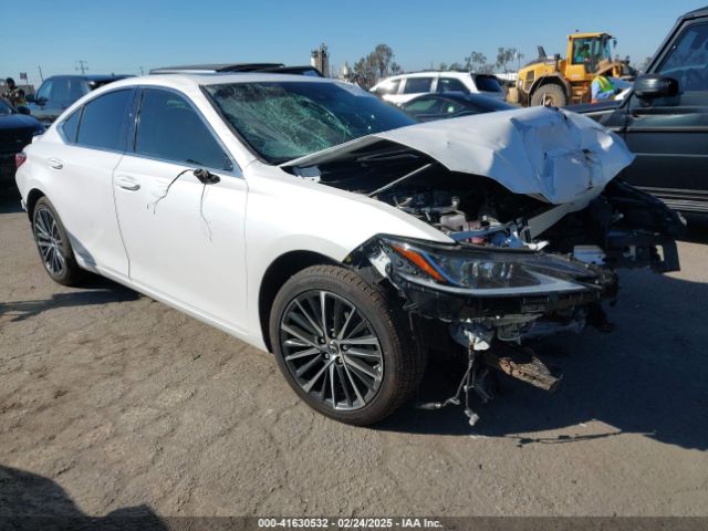 2022 LEXUS ES 300H 58ADA1C19NU024116