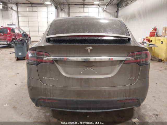 5YJXCBE27GF004974 Tesla Model X 60d/70d/75d/90d/p100d