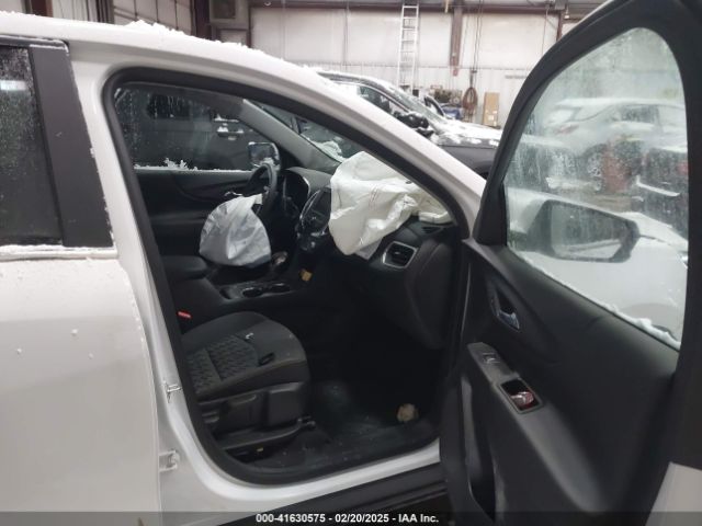 3GNAXUEGXRS152409 Chevrolet Equinox Awd Lt