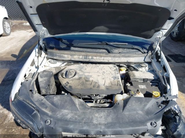 1C4PJMMX5MD104749 Jeep Cherokee Latitude Lux 4x4