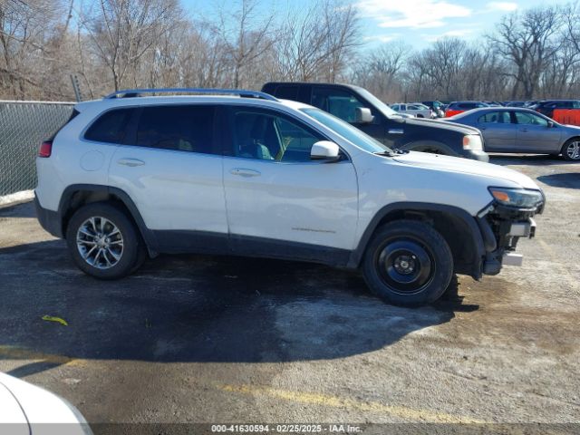 1C4PJMMX5MD104749 Jeep Cherokee Latitude Lux 4x4