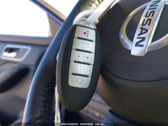 5N1AT3BB9MC798154 Nissan Rogue Sv Intelligent Awd