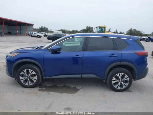 5N1AT3BB9MC798154 Nissan Rogue Sv Intelligent Awd