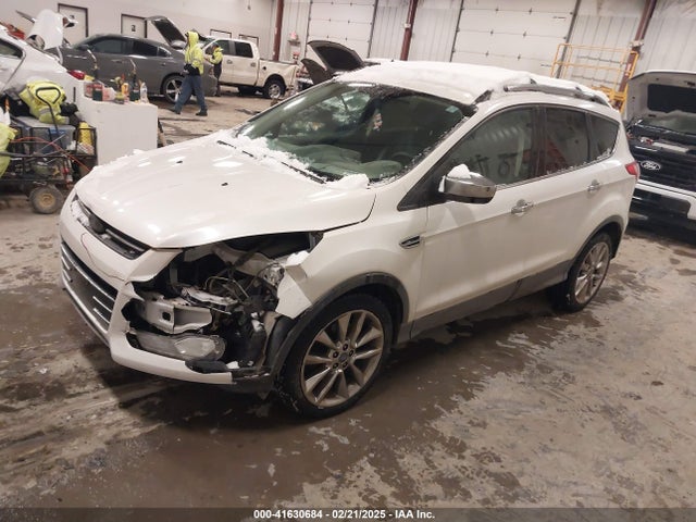 1FMCU9GX5GUA55969 Ford ESCAPE SE