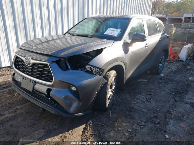 5TDKDRBH6PS036111 Toyota Highlander Xle
