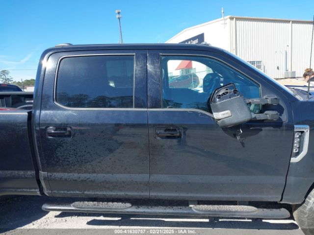 1FT7W2B62NED69589 Ford F-250 Lariat