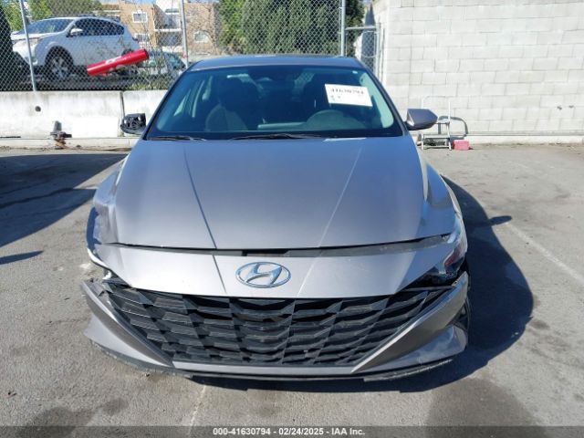 KMHLM4AG9NU322152 Hyundai ELANTRA SEL