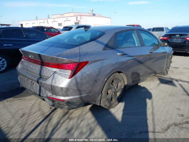KMHLM4AG9NU322152 Hyundai ELANTRA SEL