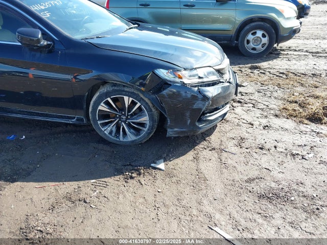 Honda Accord Ex-l 2016 1HGCT1B8XGA010957 Image 17