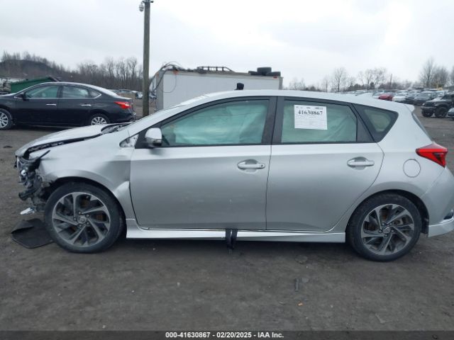 JTNKARJE9HJ527590 Toyota COROLLA IM