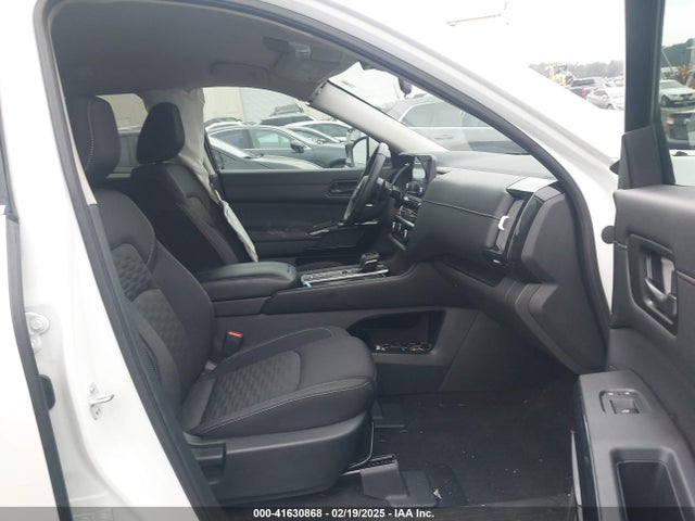 5N1DR3BA0RC223693 Nissan Pathfinder Sv Fwd