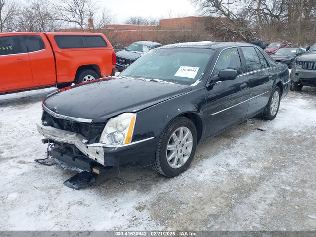 2011 CADILLAC DTS 1G6KH5E62BU141842 Photo 1
