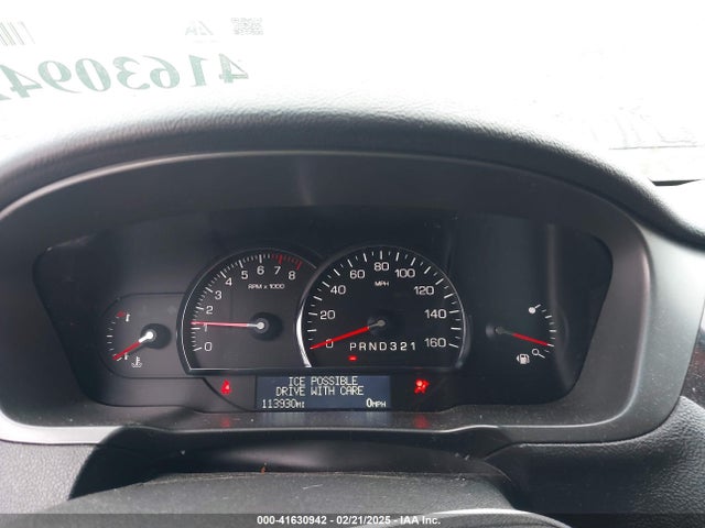 2011 CADILLAC DTS 1G6KH5E62BU141842 Photo 6