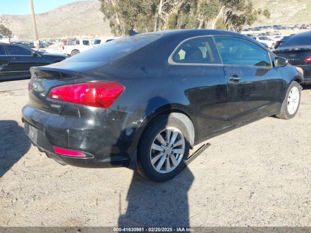 KNAFX6A80G5597822 KIA Forte Koup Ex