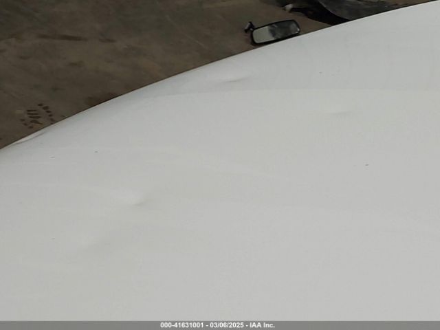 JTMRFREVXGJ099560 Toyota Rav4 Xle
