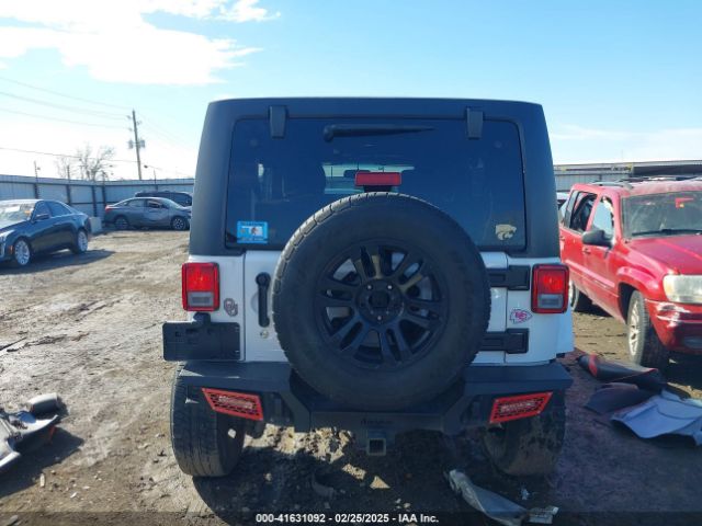 1C4BJWEG2HL552382 Jeep Wrangler Unlimited Sahara 4x4
