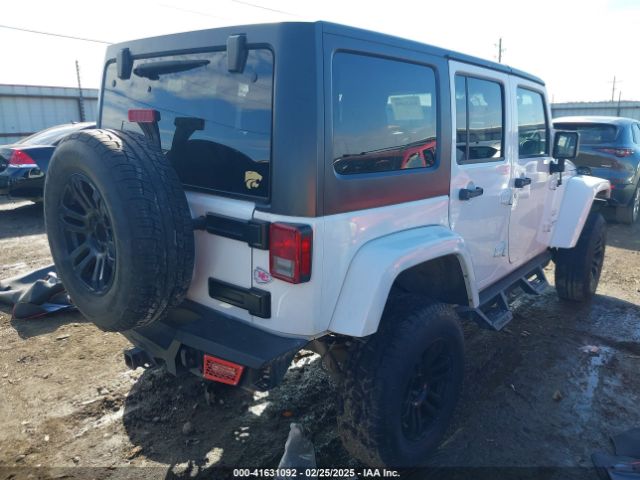 1C4BJWEG2HL552382 Jeep Wrangler Unlimited Sahara 4x4