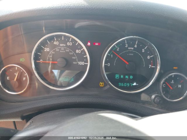 1C4BJWEG2HL552382 Jeep Wrangler Unlimited Sahara 4x4