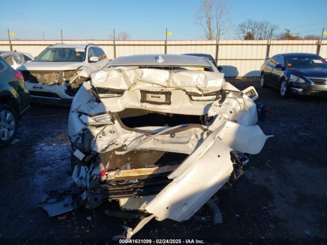 3MW5R1J04M8B97067 BMW 330I