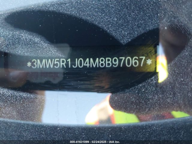 3MW5R1J04M8B97067 BMW 330I