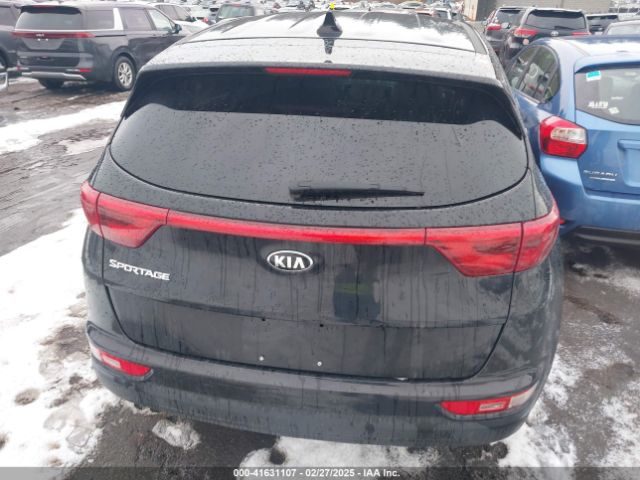 KNDPMCAC9H7187268 KIA Sportage Lx