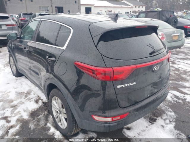 KNDPMCAC9H7187268 KIA Sportage Lx