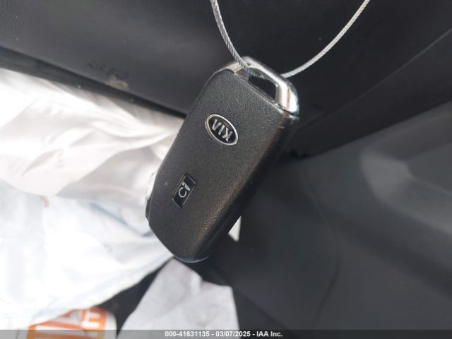 5XYRL4LC4MG045731 KIA SORENTO S