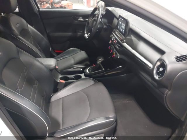 3KPF34AD1ME280759 KIA Forte Gt-line