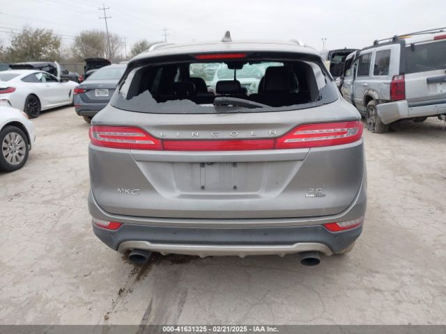 5LMCJ3C92GUJ20321 Lincoln Mkc Reserve
