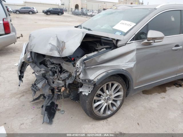 5LMCJ3C92GUJ20321 Lincoln Mkc Reserve