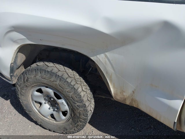 3TYSX5EN8PT018540 Toyota Tacoma Sr