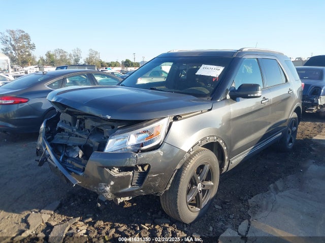 Ford EXPLORER XLT 2019 1FM5K7D83KGA60594 Image 2