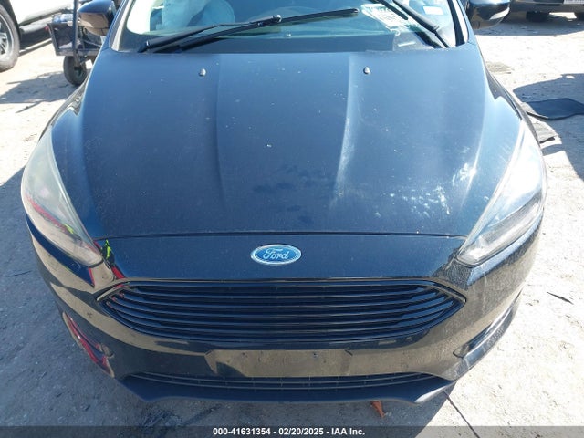 Ford FOCUS SE 2017 1FADP3FEXHL285100 Image 12